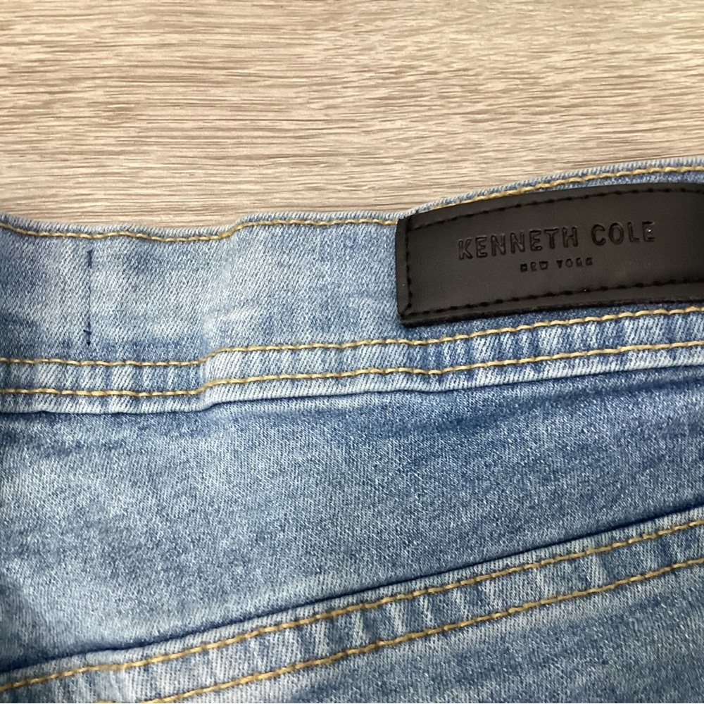 Kenneth Cole Jeans Mens 32x30 Slim Fit Denim Straight Leg Medium Wash Stretch - Picture 4 of 5